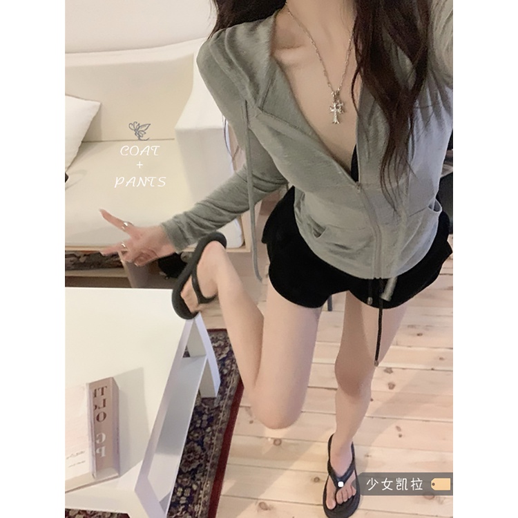 Red Tabir surya pakaian wanita ketat abu-abu jaket berkerudung pendek musim panas baru cardigan slim fit keinginan murni top olahraga setelan