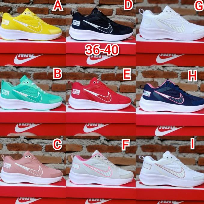 Promo Sepatu wanita Adidas Sneaker