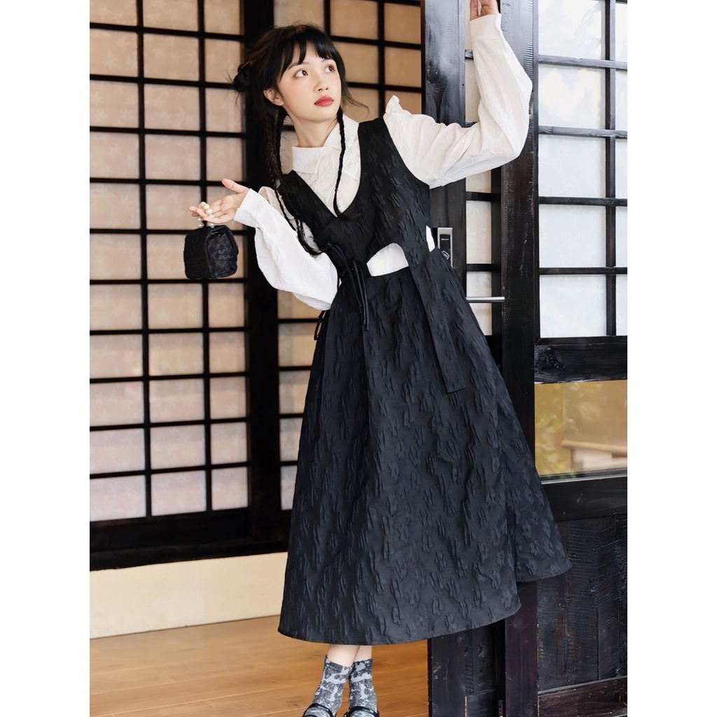 Red Versi Korea Suspender Dress Siswa Perempuan Mori Retro Manis Keren Suspender Rok Hitam Kecil + Set Kemeja Kerah Boneka