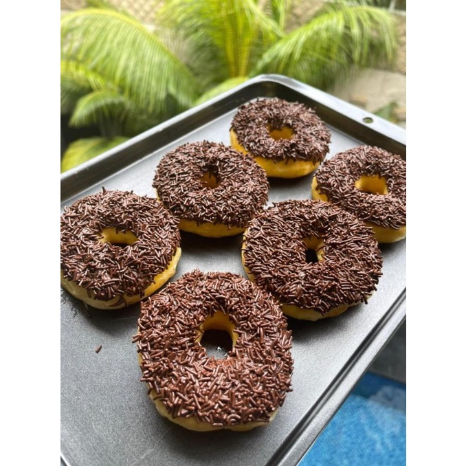 

Promo [1 LUSIN] DONAT MPOY