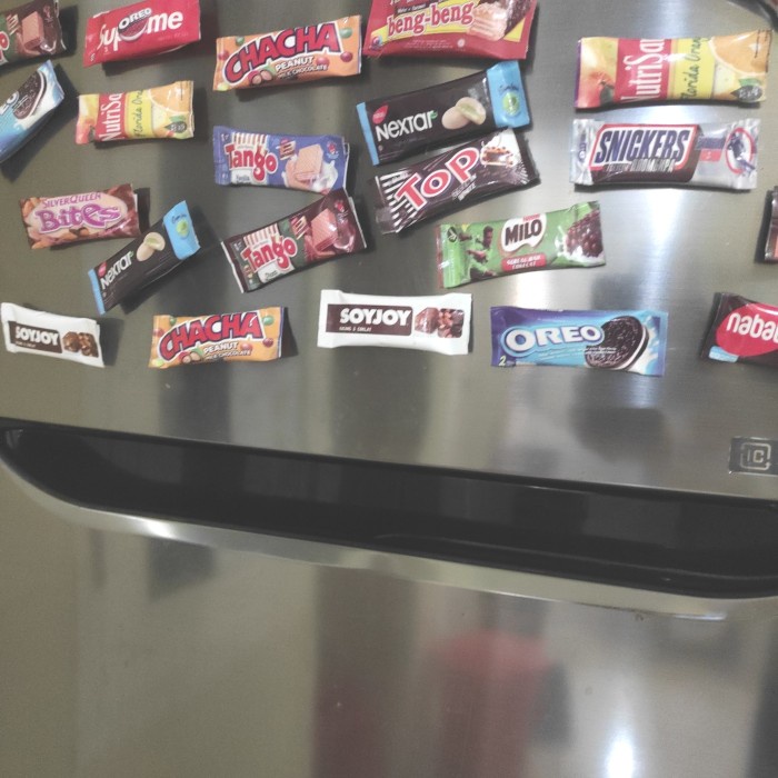 Tempelan Kulkas Magnet Makanan Miniatur Snack