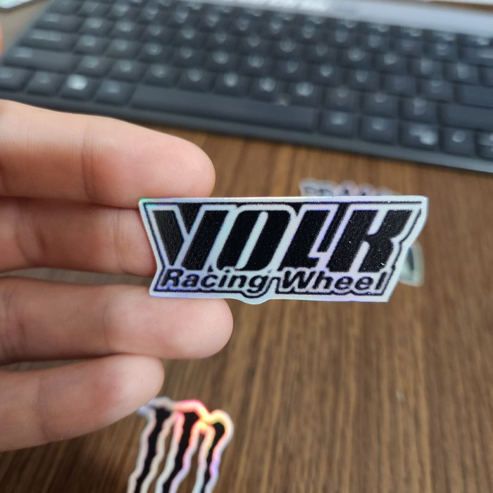 

Sticker Hologram Anime - PSH1640 - volk
