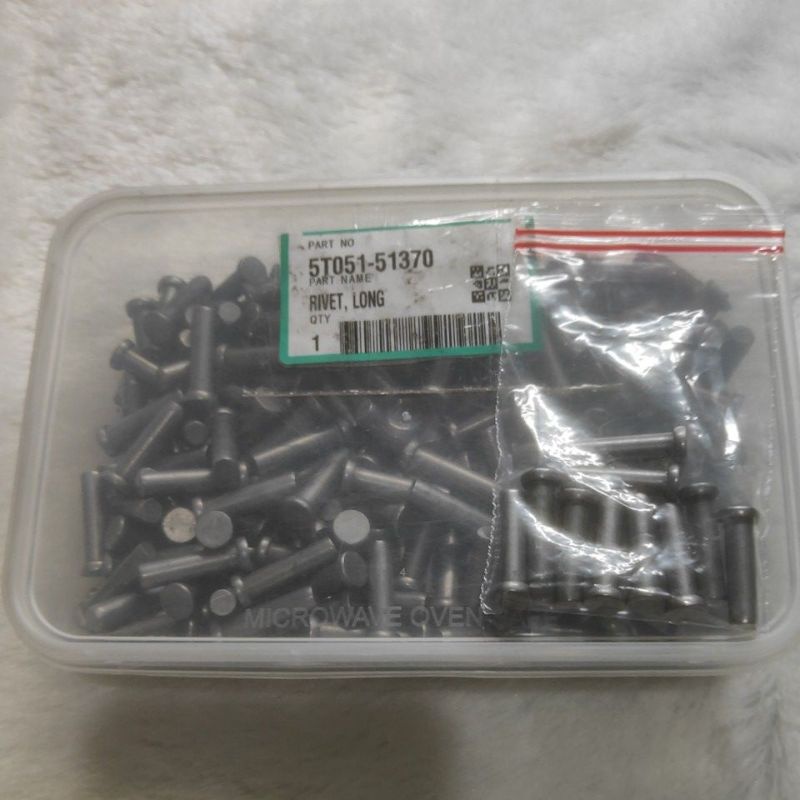 Rivet Long , paku keling, keling pisau panjang 5T051-51370
