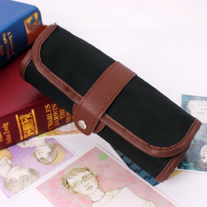 

Sale SKETCH DRAWING ROLL PENCIL BAG CASE TEMPAT DOMPET PENSIL LUKIS GULUNG /ALAT TULIS