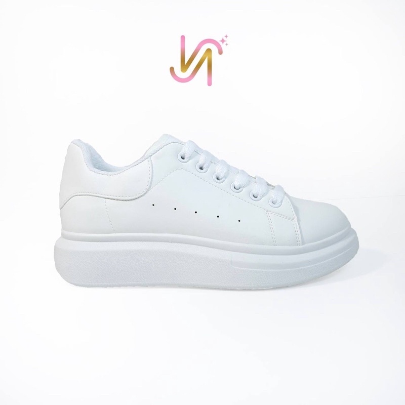 HnM White & Black_sneakers putih_sepatu sneakers_nadilastuff_sepatu ngampus_sepatu hangout