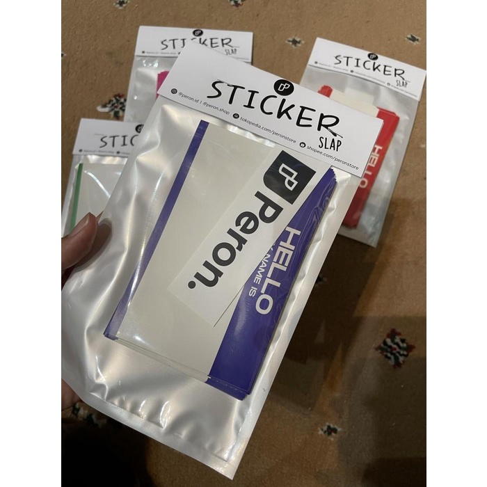 

Terlaris Stiker Hello My Name Is / Cromo Besar
