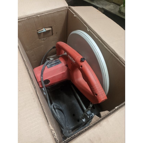 Mesin potong besi Maktek Makita mt243