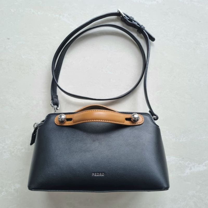 Tas Wanita slempang Pedro Original Store