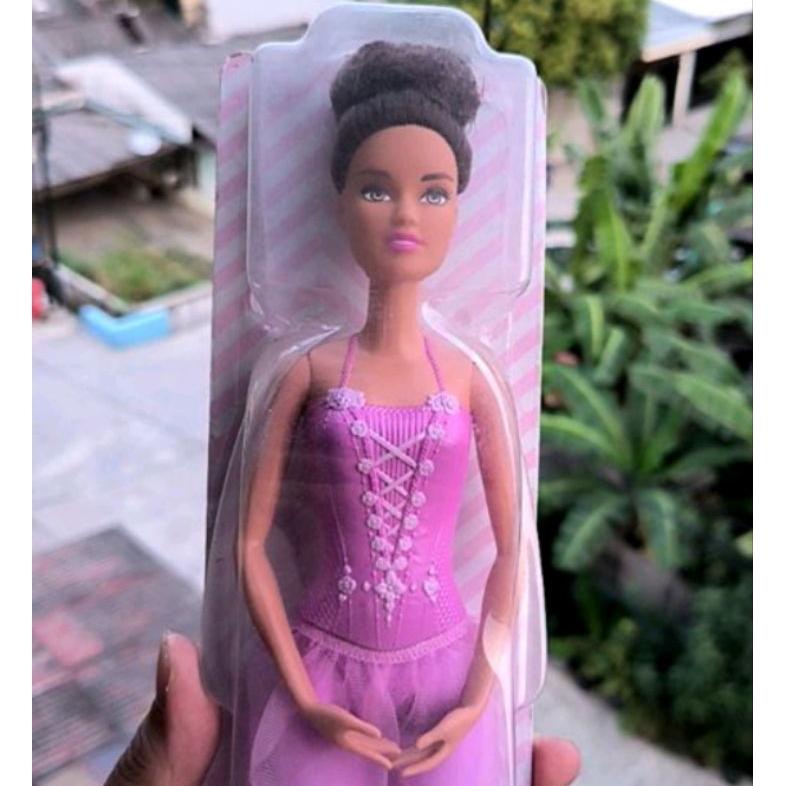 mainan boneka barbie princess ( MATTEL )