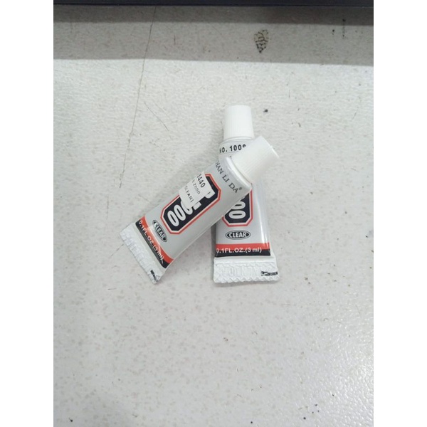 

Lem LCD Touchscreen Backdoor Original Zhan Li Da B7000 3 ml Warna Bening - ZhanLiDa 3 ml