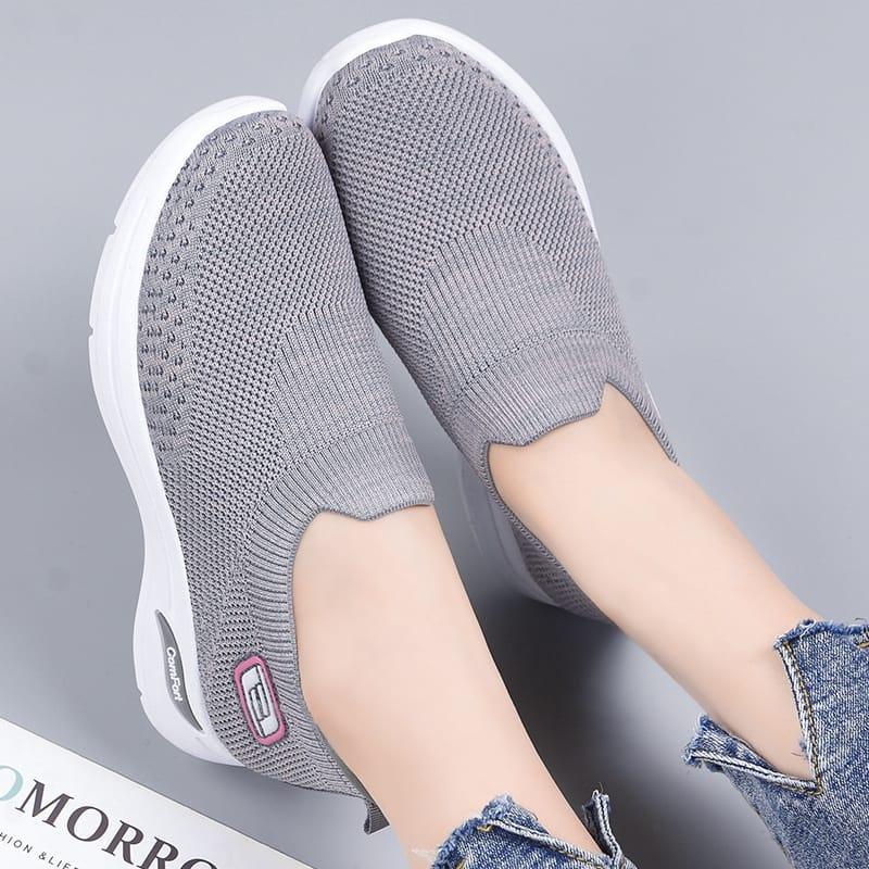 TOPGROSIR FREE BOX LV0046 Sepatu Slip On Wanita Import Sport Shoes Comfort Sepatu Wanita Rajut Sepat