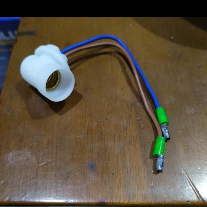 Ready...Ready...Ready...] Fitting Lampu Kulkas E12 Diameter drat 12mm