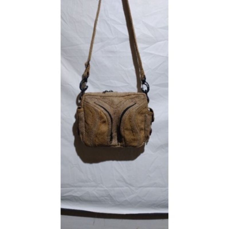 TAS KARUNG GONI TAS SLINGBAG GONI TAS SELEMPANG GONI (SSG001)