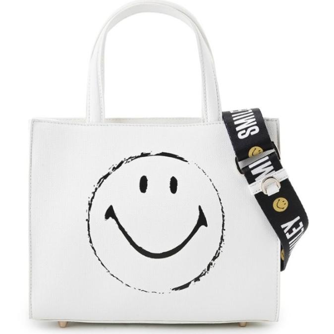 TOTE BAG ORIGINAL TAS WANITA TOTE BAG OBERMAIN X SMILEY SARINA TOTE WHITE EL09I09A82L