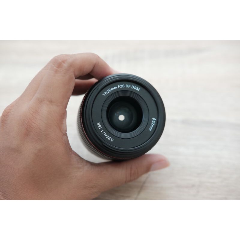 Yongnuo FE 35mm f2 lensa kamera mirrorless sony A7 A7ii A7iii