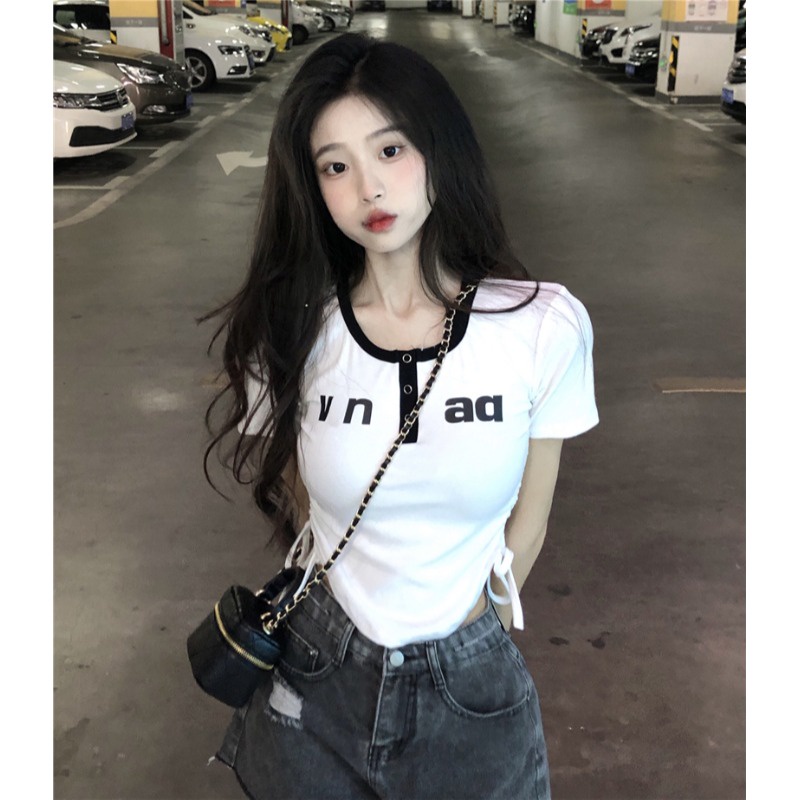 ▼♦✔Suhao kaos import wanita kaos wanita gaya korea lengan pendek kaos pendek perempuan pure desire style V-neck drawstring irregular front shoulder short-sleeve T-shirt women s summer sweet and spicy slim-fit short high-waist T-shirt top