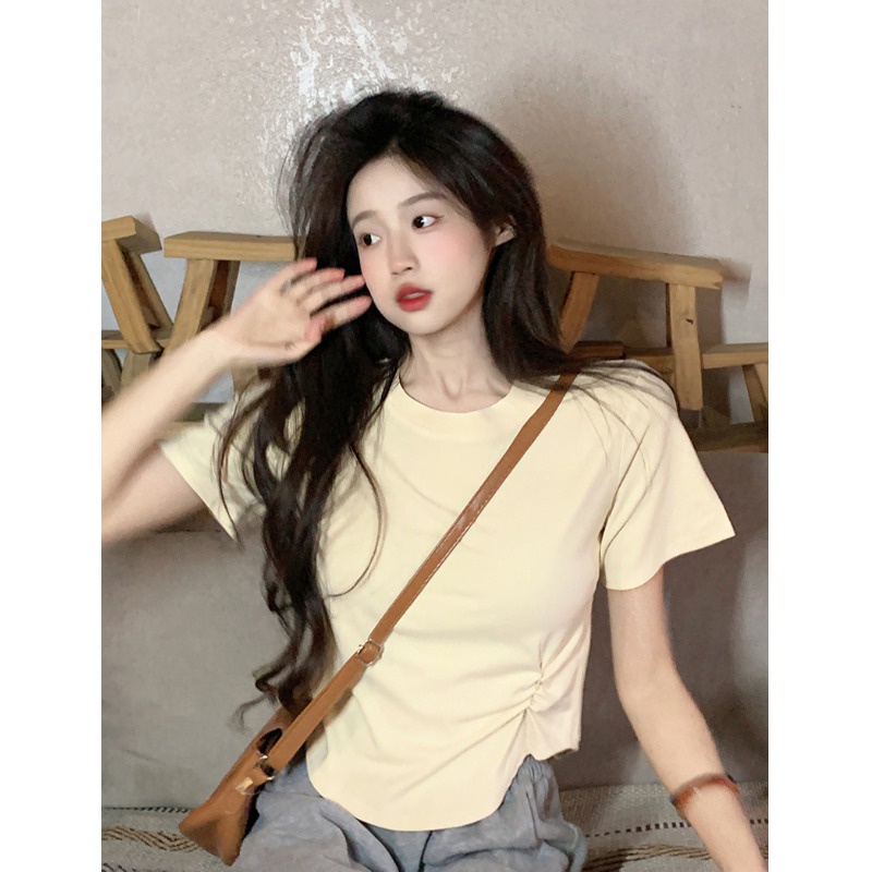 ✣❁Suhao kaos import wanita kaos wanita gaya korea lengan pendek kaos pendek perempuan pink bahu depan lengan pendek t-shirt wanita musim panas 2023 baru lipit melengkung hem kecil slim atasan pendek