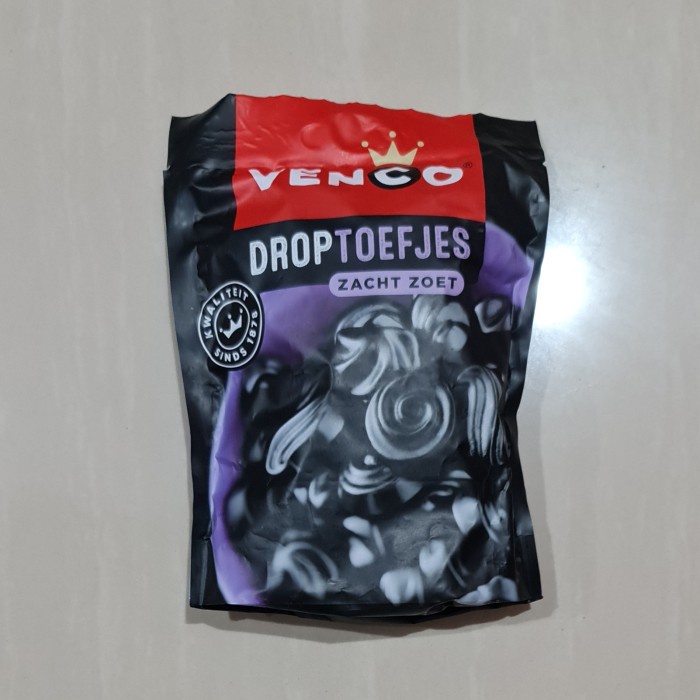 

Permen Venco Droptoefjes Zacht Zoet Drop Licorice 260 Gram