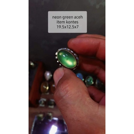 natural [IDOCRASE NEON GREEN ACEH KRISTAL TINGGI HQ] emban cincin pria ring alpaka sepuh perak emas