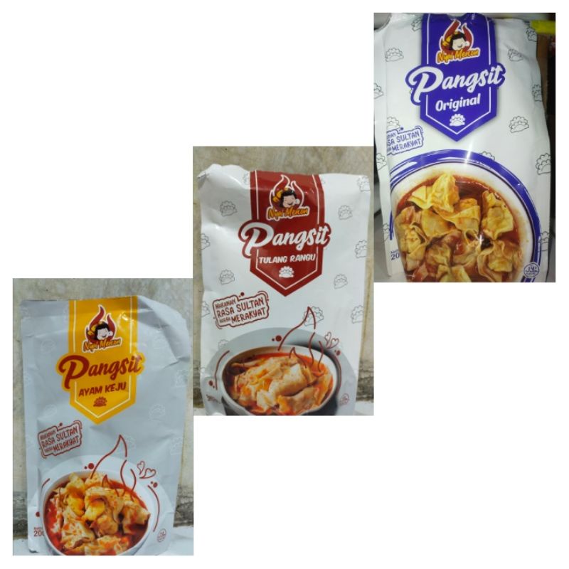 

Paket 3 Pangsit Chili Oil Nyai Mercon