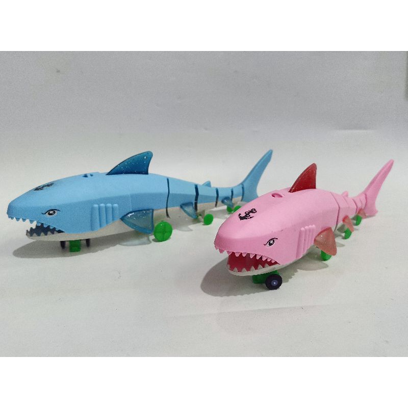 Mainan ikan hiu / mainan ikan hiu baby shark