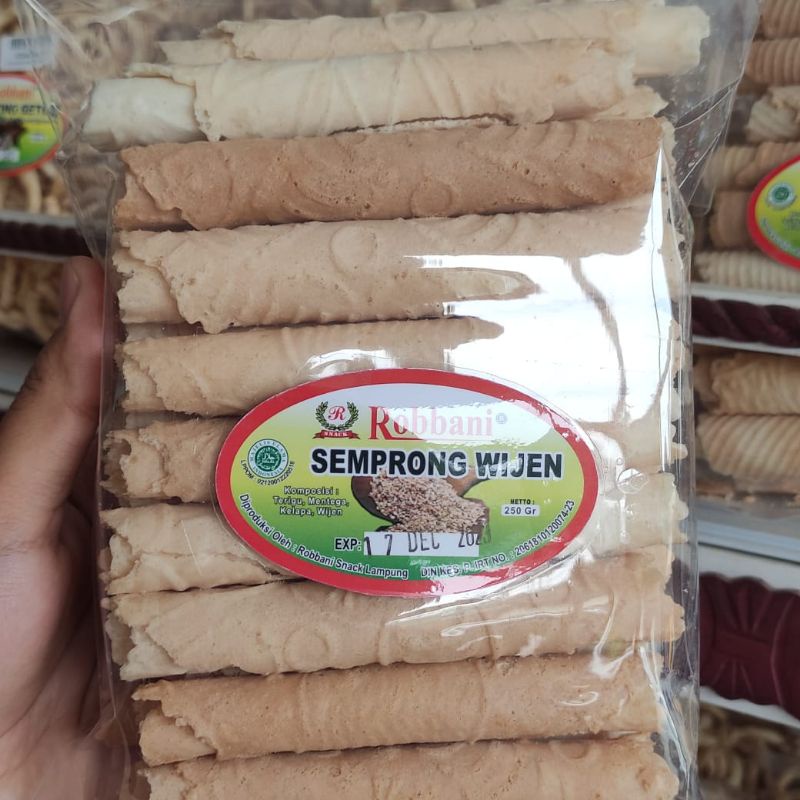 Semprong wijen Robbani oleh-oleh khas Lampung terlaris dan terjamin kehigienisannya