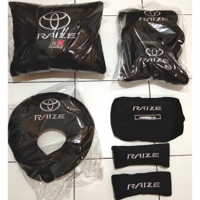 NEW  Aksesoris Toyota Raize GR Sport bantal mobil headrest aksesoris