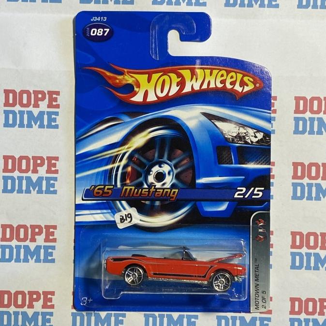 Hot Wheels 65 Mustang Convertible Merah