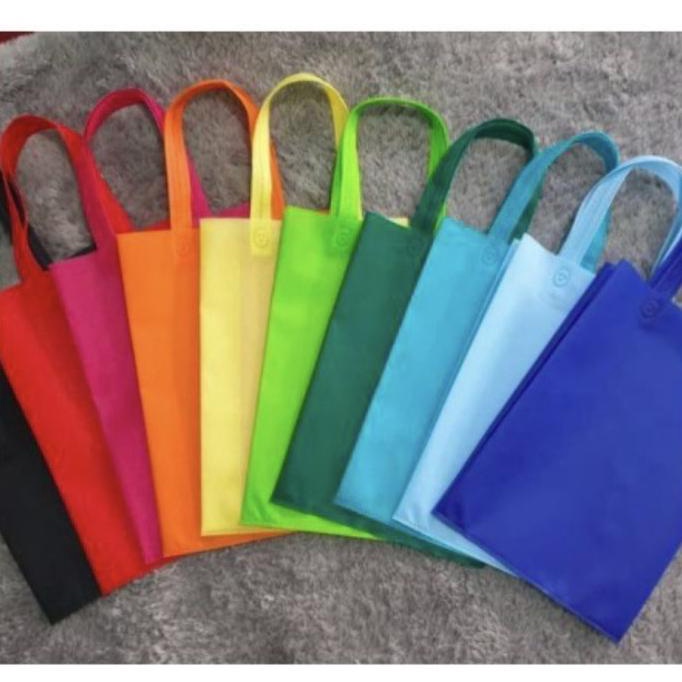 

[ PER LUSIN ] Tas Spunbond / Goodie Bag / Tas Kain Kantong Polos