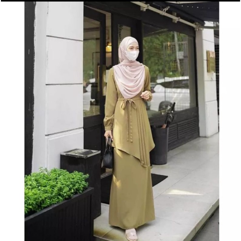 INARA DRESS BY LALUNE - OLIVE