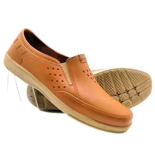 Sepatu Pantofel Karet Pria ATT AWK 557 Hitam - Coklat Muda -Coklat Tua