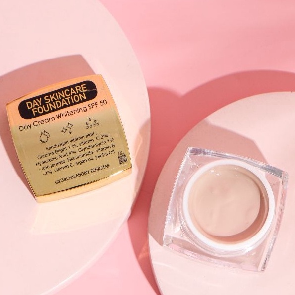 >7ZAA5-B DAY SKINCARE FOUNDATION J0E