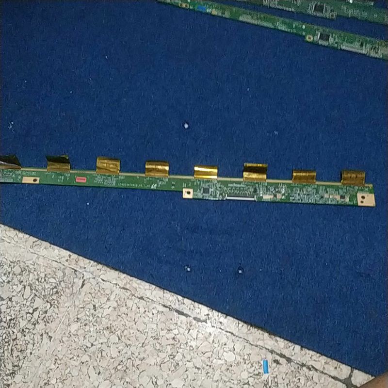 tcon tv led 22 inch LTM215HT04S2LV0. 1