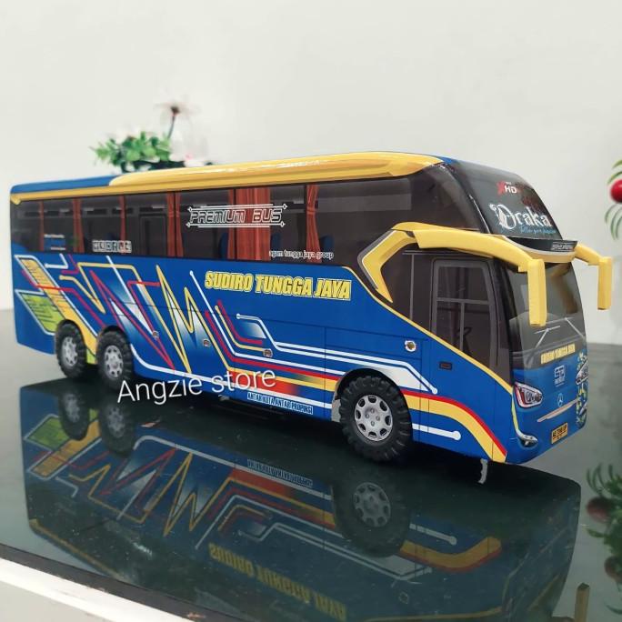 Miniatur bus bis Sudiro Tungga Jaya STJ Draka
