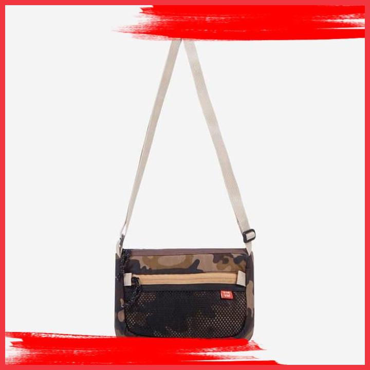 

(MLI) TAS SELEMPANG - FLICK - CAMO BROWN