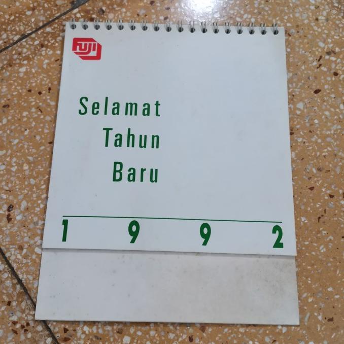 yang dicari] Kalender Tahun 1992 Fuji Film Modern Photo