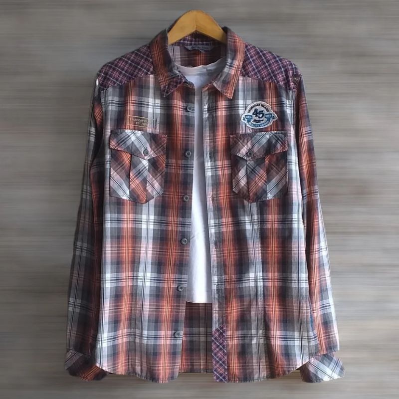 Kemeja Katun Thursday Island