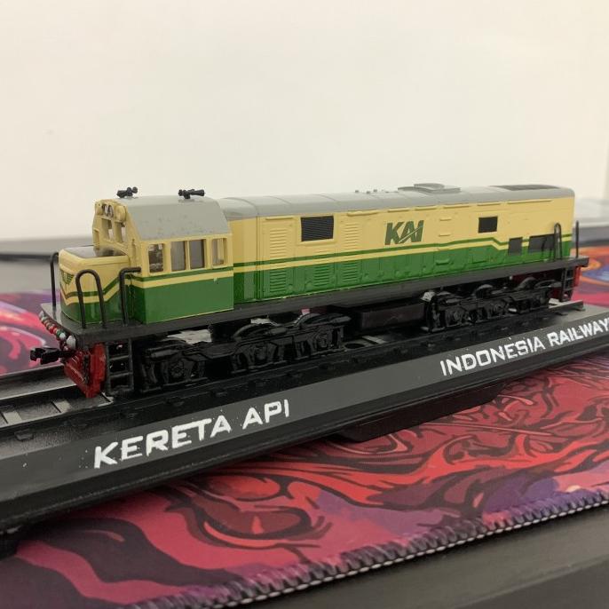 Terbaru Miniataur Kereta Api Locomotive Cc201 Lk03 Logo Baru Kai Pengiriman Cepat