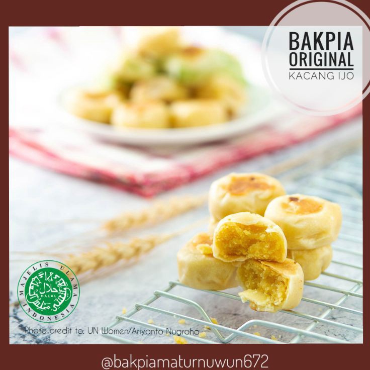 

[KODE PRODUK 7JRIP9880] Bakpia Basah Matur Nuwun Jogja Rasa Kacang Hijau kemasan vakum isi 21 biji
