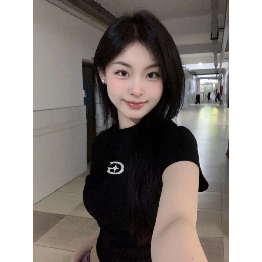 Red Kapas ceruk desain baru hitam pendek T-shirt logo atasan berkualitas tinggi gaya gadis panas lengan pendek wanita musim panas