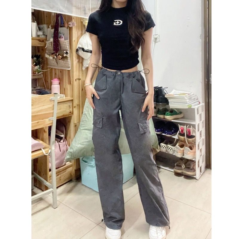 Red Kapas Murni Hitam Lipit Bahu Depan Lengan Pendek T-shirt Wanita Musim Panas Rasa Desain Niche Slim Slim Hot Girl top