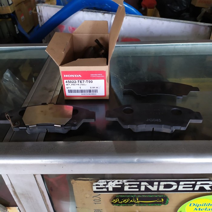 Kanvas/Kampas rem/Brake Pad depan honda mobilio ORI ASLI (set)