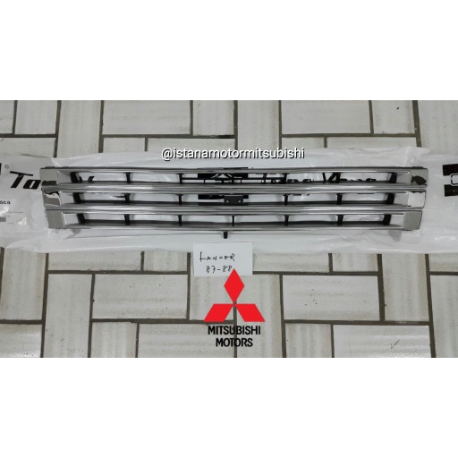 Grill Mitsubishi Lancer Dangan ORIGINAL