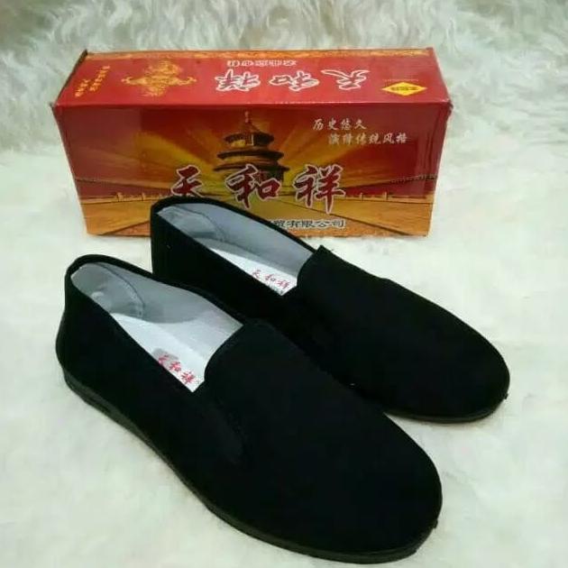 sepatu slip on kungfu kain kanvas hitam bigboss impor murah promo