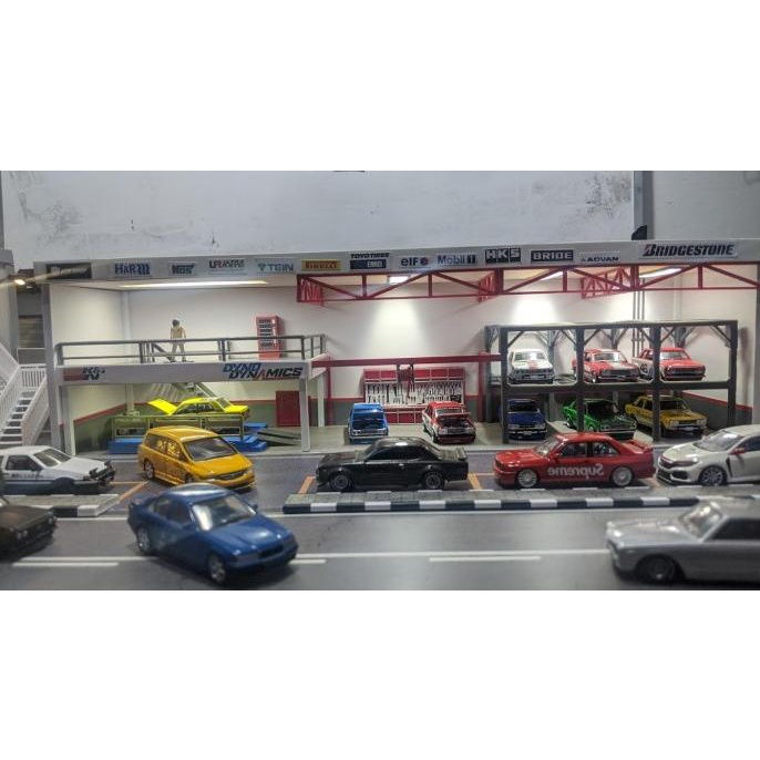 The Garage Diorama Diecast Skala 64