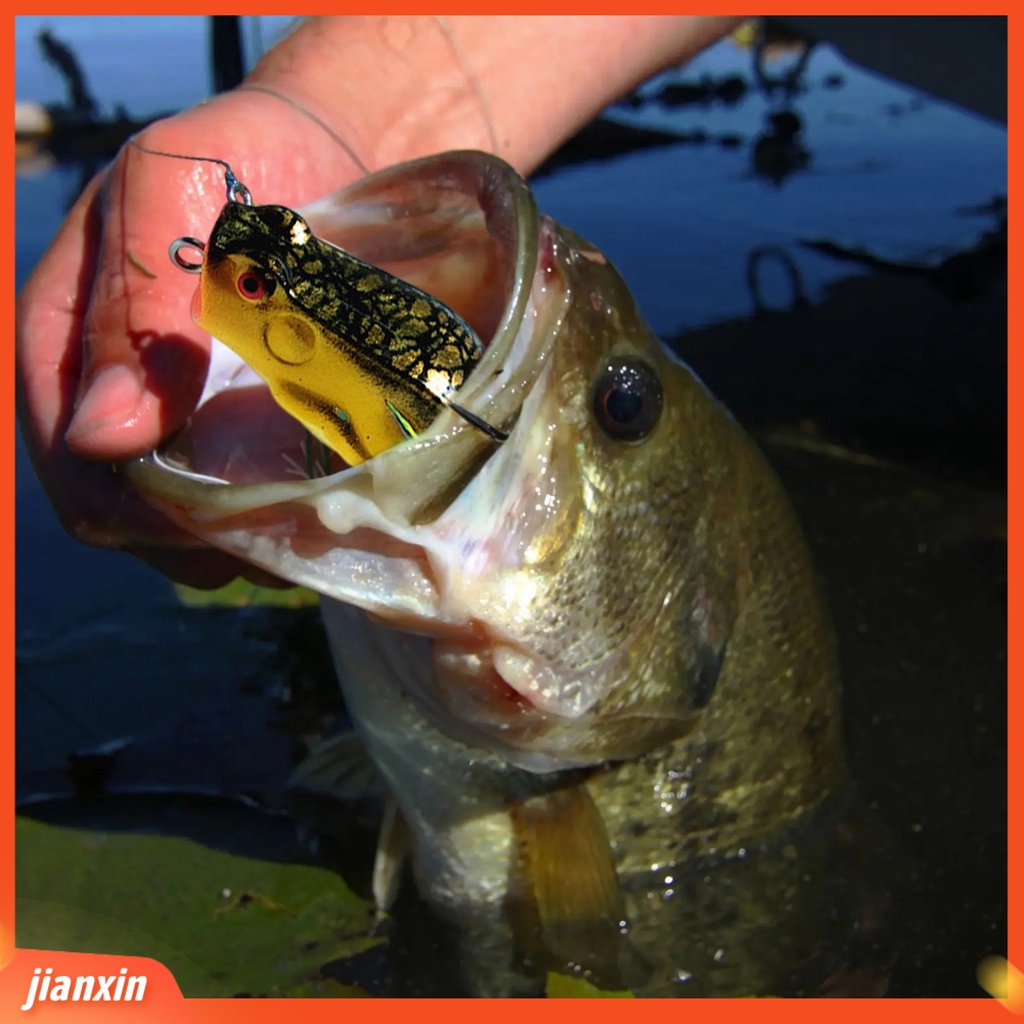 [Jianxin] 4cm/7.5g Umpan Pancing Kait Ganda Dengan Jumbai Spinner Payet Berongga Simulasi Pengecoran Panjang Buatan PVC Lembut Snakehead Frog Bait Perlengkapan Memancing