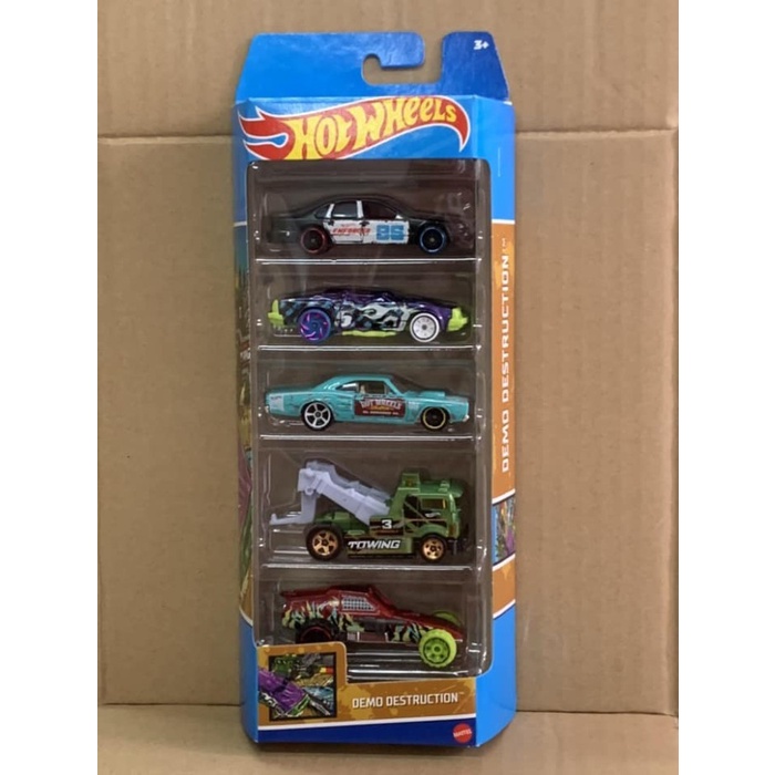Hotwheels 5 Pack Demo Destruction With Heavy Hitcher Hfv86