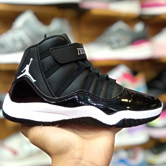 Sepatu anak laki laki Nike Jordan 11 BW (PREMIUM) Size 31-36