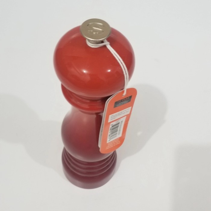 Le Creuset Salt And Pepper Mill In Cherry Red Lada Garam Grinder