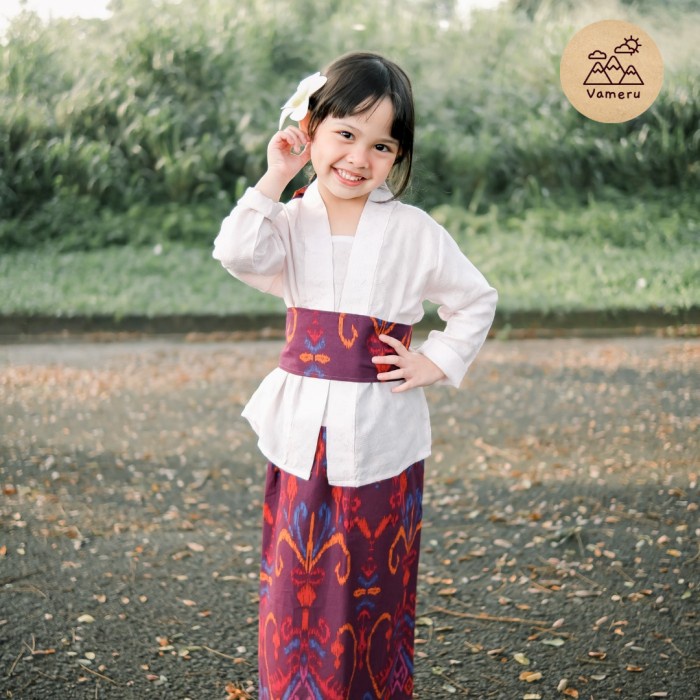 Terlaris Kebaya Anak Encim Motif Endek Bali